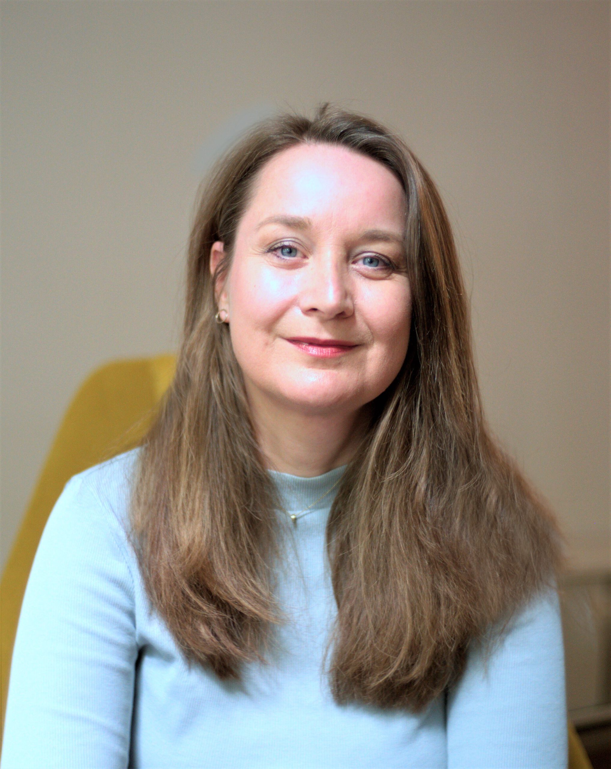 Tina Steckling, Paartherapeutin, Schematherapie, Soulmates Berlin, lächelt in die Kamera